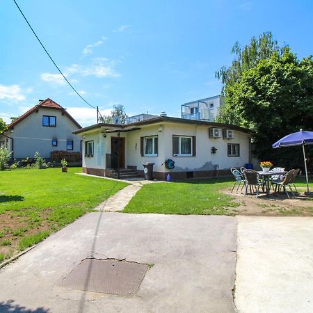 Holiday Home Bungalow Leopoldau By Interhome Wien Exteriör bild